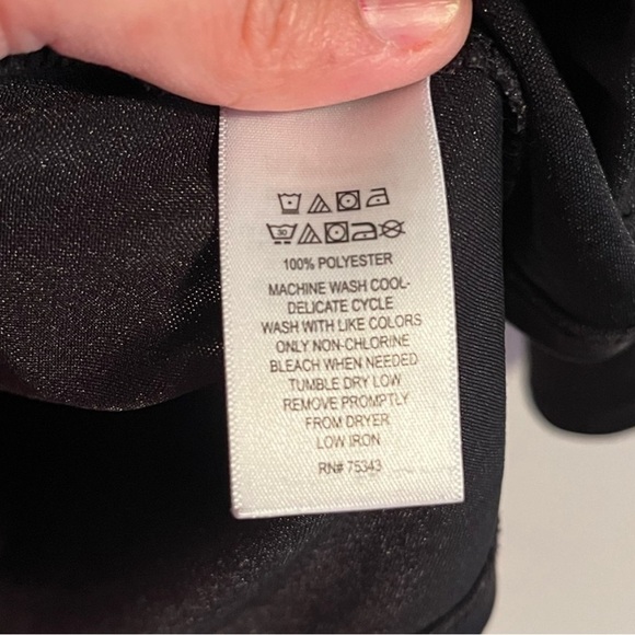 Tahari Cowl Neck Black Satin Blouse- Large - Picture 5 of 7